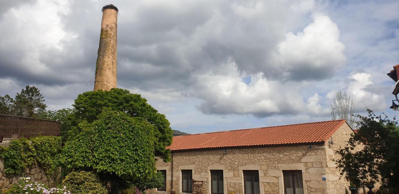 Hotel Rural A Velha Fabrica Valverde del Fresno Luaran gambar